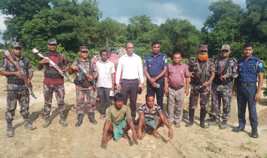 সরকারি ভূমি থেকে বালু উত্তোলনকারীর অর্থদন্ড
